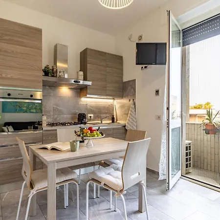 Apartment Alloggio Moderno In Centro Citta